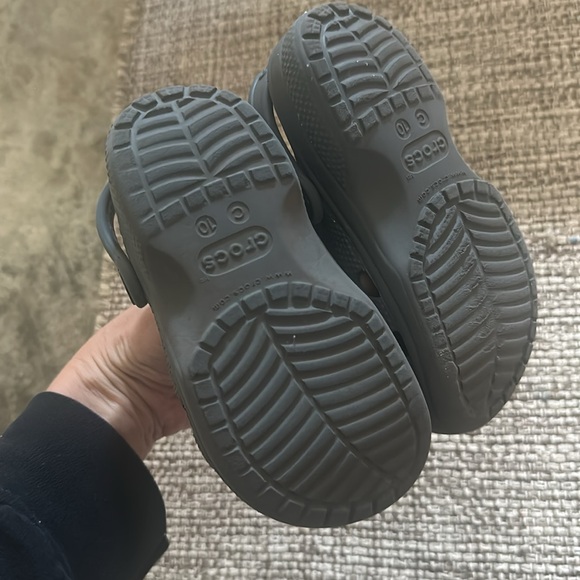 Crocs - Picture 2 of 2